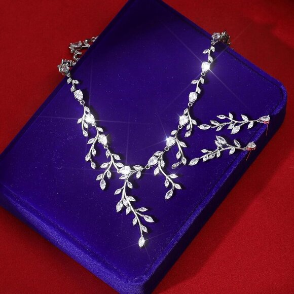 🆕Women Silver Necklaces Dangle Earrings Teardrop Pendant Crystal Jewelry Set - Picture 8 of 8